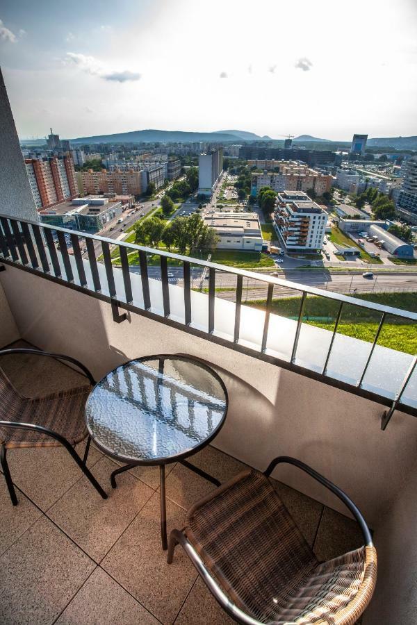 Air-conditioned View 24h Check-in Apartmán