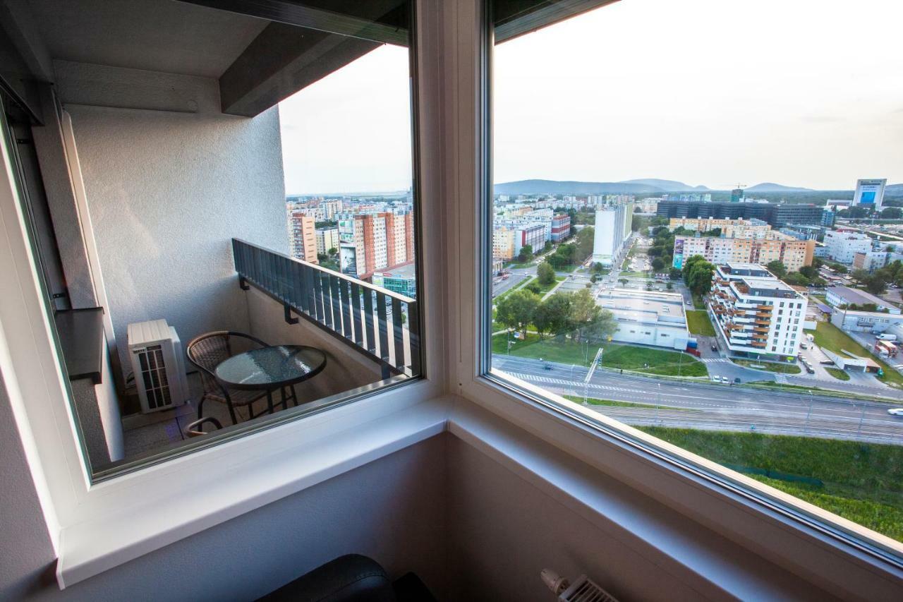 Air-conditioned View 24h Check-in Apartmán Bratislava